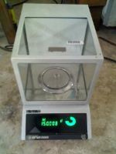 รูปเครื่องชั่ง เครื่องมือวิทยาศาสตร์ ตู้อบOVEN MEMMERT BINDER