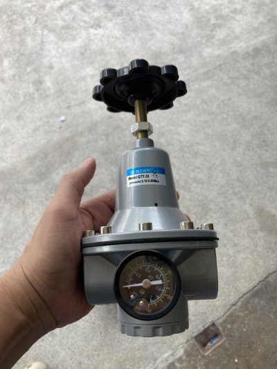 QTY-20 Pneumatic Regulator