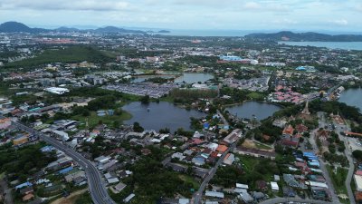 5 Rai Baan Chalong School