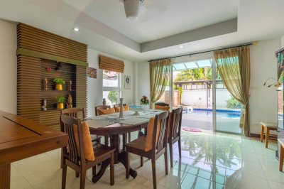 Pool Villa in Chalong