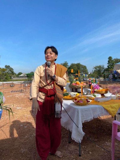 พิธีขึ้นเสาเอก-เสาโทบ้านลูกศิษย์