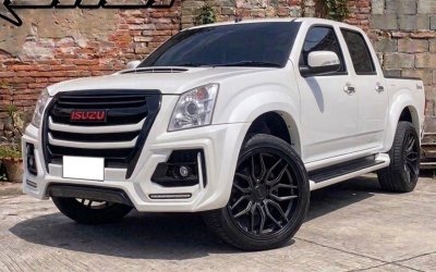 TAKAi FRONT BUMPER DMAX 2007-2011