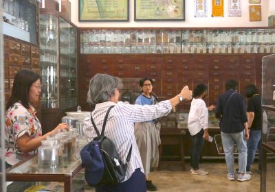 กลุ่มทัวร์รัตนโกสิเน่หา ครั้งที่ 19