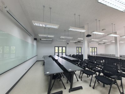 อาคารโรงไม้ สถาปัตย์ สจล.