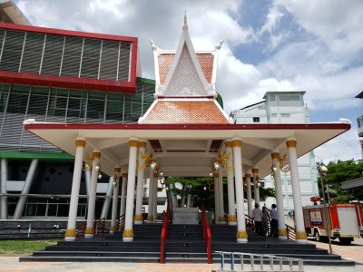 ศาลพระพรหม นนทบุรี