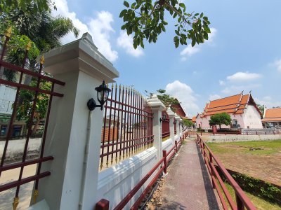 พุทธสถานเชิงท่า-หน้าโบสถ์ นนทบุรี