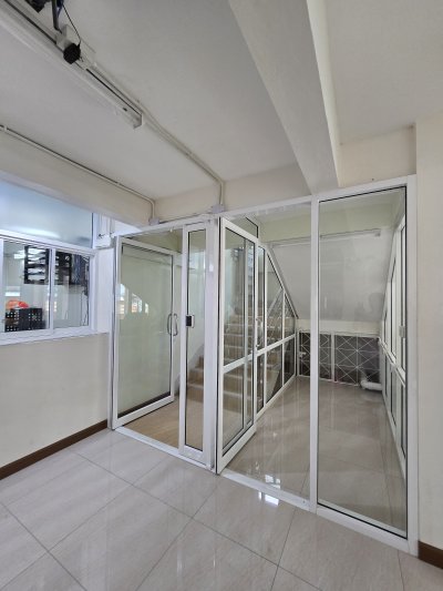 ทางเข้า