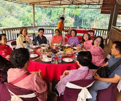 Chiang Kham to China ครอบครัวแม่เนียรบ้านสบบง