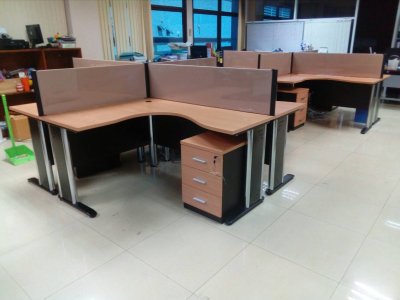 โต๊ะทำงานกลุ่ม