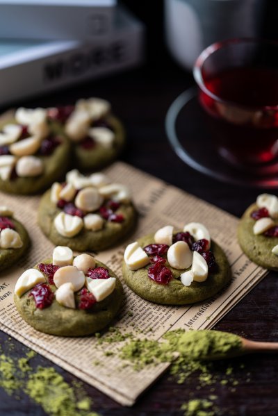 Matcha Macadamia & Chocolate Pecan Cookies