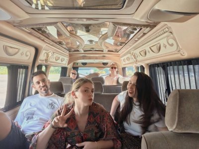 เช่ารถตู้เที่ยวทั่วไทย