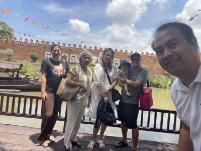 เช่ารถตู้พร้อมคนขับ
