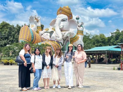 เช่ารถตู้ไหว้พระทำบุญ
