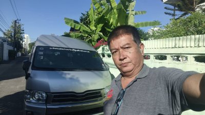 เช่ารถตู้เที่ยวทั่วไทย