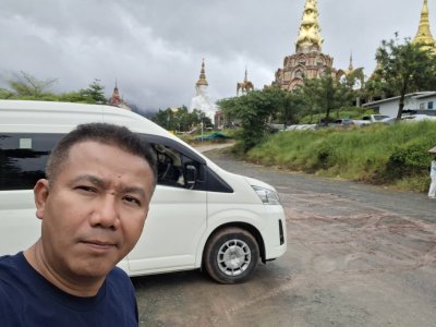 เช่ารถตู้ไหว้พระทำบุญ
