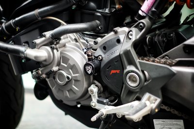 cnc_racing_black_clutch_slave_cylinder_ปั๊มคลัชล่างดำ_ducati_monster_821