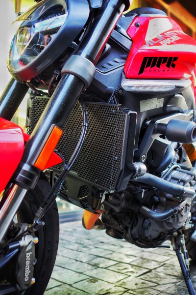 m937_evotech_การ์ดหม้อน้ำ radiator guard ducati monster