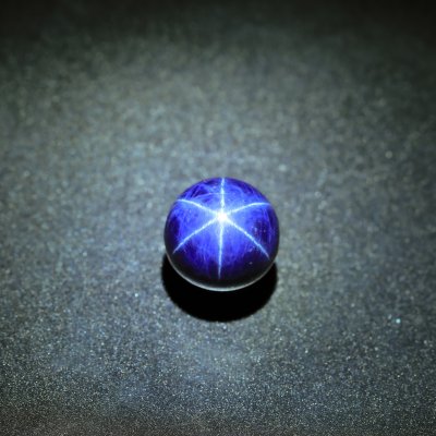 Star sapphire