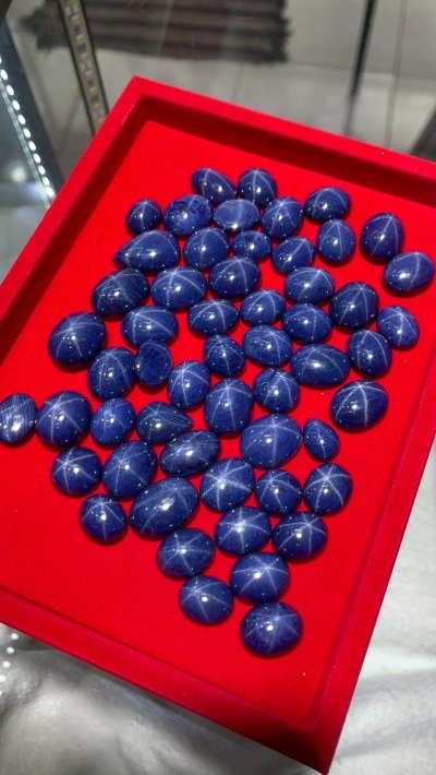 Star sapphire