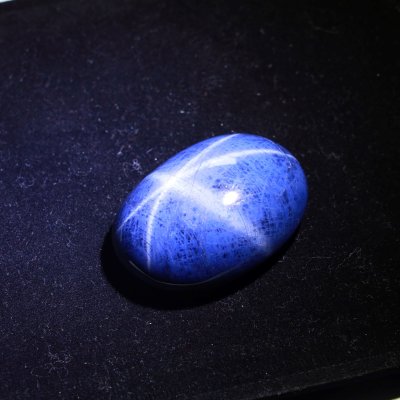 Star sapphire