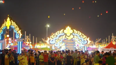 ภาพบรรยากาศ เทศกาลสาดน้ำ เมืองสิบสองปันนา