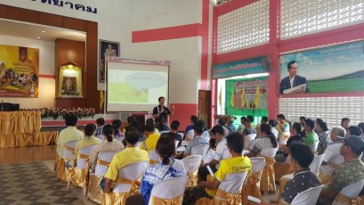 คณะเกษตรศาสตร์ฯ จัดเวทีถ่ายทอดความรู้การป้องกันกำจัดหนอนกระทู้ข้าวโพด