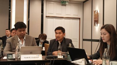 นายเดียว วรตั้งตระกูล เลขานุการสมาคมทีวีดิจิทัล นำทีมตัวแทนทีวีดิจิทัล ร่วมแสดงความคิดเห็น