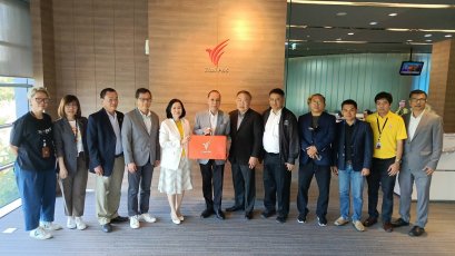 กรรมการสมาคมเข้าพบผู้อำนวยการ ส.ส.ท. เพื่อร่วมหารือแนวทางการส่งเสริมทีวีดิจิทัลทั้งระบบ