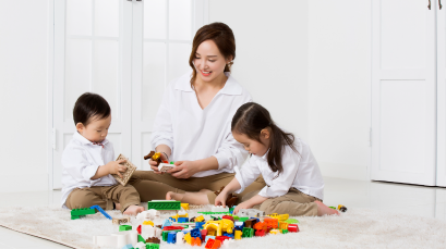 เล่นกับลูกอย่างไร ให้ลูกมีความสุขและฉลาด