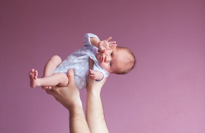 อยากให้ฉลาดเรียนรู้ ต้องอุ้มหนูบ่อยๆ