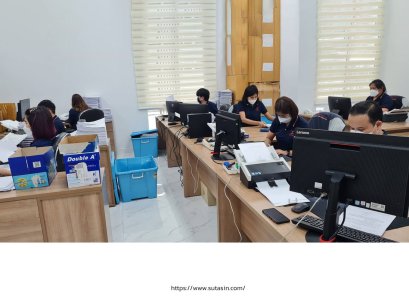 ทีม Data Staff ให้บริการสแกนเอกสารทะเบียนสมาชิกสหกรณ์ออมทรัพย์