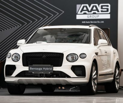Bentayga Hybrid แต่งสปอร์ต จัดโรดโชว์ ณ ศูนย์การค้าเอ็มโพเรียม