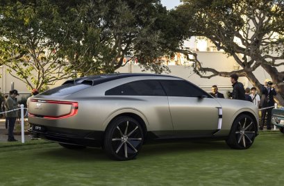 เบนท์ลีย์ มอเตอร์ส อวดโฉม EXP 15 ยนตรกรรมต้นแบบพลังงานไฟฟ้าครั้งแรกในงาน Monterey Car Week