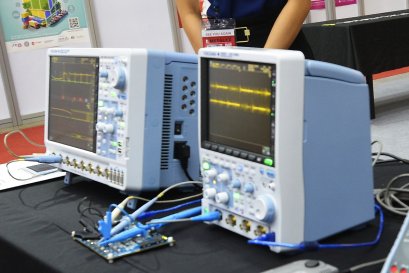 เครื่องวัดสัญญาณออสซิลโลสโคป Oscilloscope