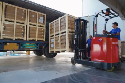 ใกล้เปิดบริการแล้ว! เนต้า ลำเลียงอะไหล่รถ EV เข้าศูนย์ฯอะไหล่แห่งใหม่ 