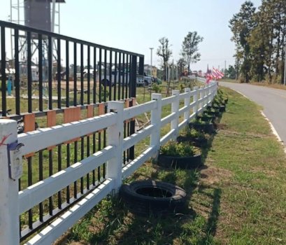 รั้วคาวบอย รั้วสำเร็จรูปสวยงาม แข็งแรง ติดตั้งง่าย