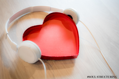 EP.2 จะเป็นตัวเองได้อย่างไร ถ้ายังไม่รู้ว่าตัวไหนคือ ตัวเองจริง กันแน่?