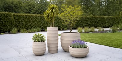 คอลเลคชั่นกระถาง Bordo สี Sand รุ่น Balloon, Tall Balloon, Modern Vase และ New Egg Pot Low สำหรับสวนระดับพรีเมียม | Bordo Sand planter collection for luxury landscape design