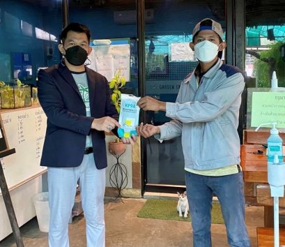 ผู้บริหารบริษัท บีเคที การ์เด้น เอ็นจิเนียริ่ง ห่วงใยพนักงาน มอบชุดหน้ากากหน้าอนามัย เพื่อป้องกันเชื้อไวรัส โควิด 19
