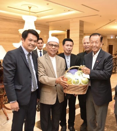 ท่านวันมูหะมัดนอร์ มะทา ได้รับแต่งตั้งเป็นประธานสภาฯ