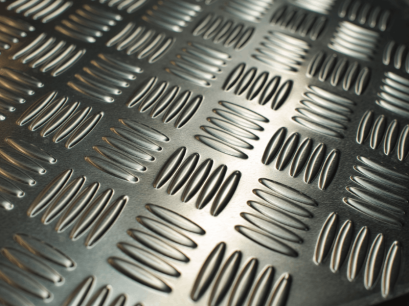 Aluminum sheet with feet