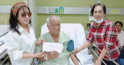 สมาคมนักร้องลูกทุ่งแห่งประเทศไทย มอบเงินช่วยเหลือค่ารักษาพยาบาล ศิลปินแห่งชาติ อ.ชัยชนะ บุญนะโชติ 