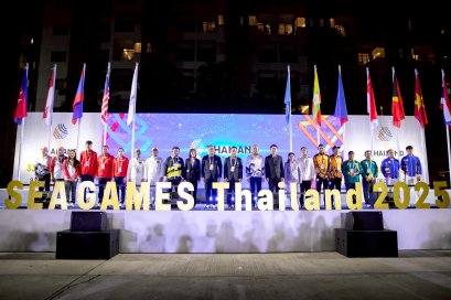 ชลบุรีจัดพิธีเชิญธง 11 ชาติอาเซียน