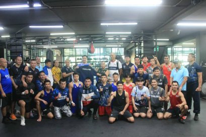 ทีมกำปั้นไทย ชุดซีเกมส์ ยกทีมบุกค่ายเพชรยินดี อคาเดมี่ ขึ้นชกประลองกับมวยไทย สำรวจความก่อนชกซีเกมส์เพื่อเป้าหมายเจ้าเหรียญทอง