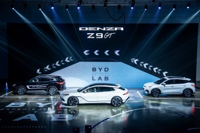เรเว่เสิร์ฟนวัตกรรมยานยนต์สุดล้ำแห่งโลกอนาคต BYD Lab  