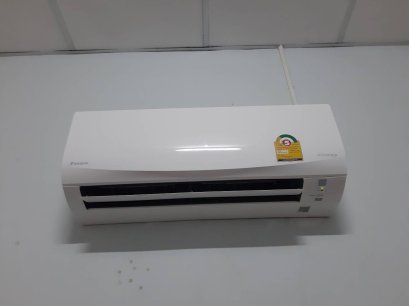 หอพัก ห้องคุณปรีชาพัฒน์ ติดตั้งแอร์ แบบติดผนัง Sabai Plus Inverter (DAIKIN แอร์ไดกิ้น)