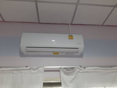 โขดหิน-เขาไผ่ หมู่บ้านนครไทย บ้านคุณนริศรา3 ติดตั้งแอร์ แบบติดผนัง Fairy Inverter (GREE แอร์กรี ตัวจบ..ครบจริง)