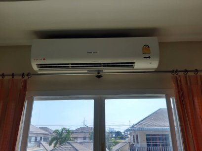 บ้านคุณปรีดา ติดตั้งแอร์ แบบติดผนัง 6312011