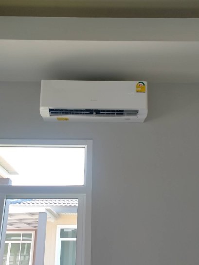 หมู่บ้านศรุตาวิลล์ บ้านเพ บ้านคุณธราดล ติดตั้งแอร์ แบบติดผนัง 6403005