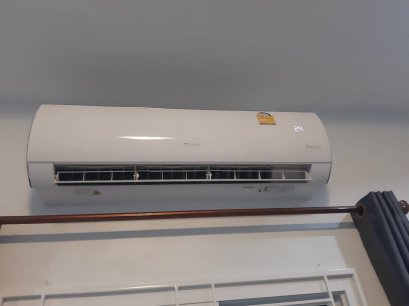 หมู่บ้านพรทิพย์การ์เด้นโฮม บ้านคุณกฤษดา8 ติดตั้งแอร์ ติดผนัง (GREE ตัวจบ..ครบจริง)
